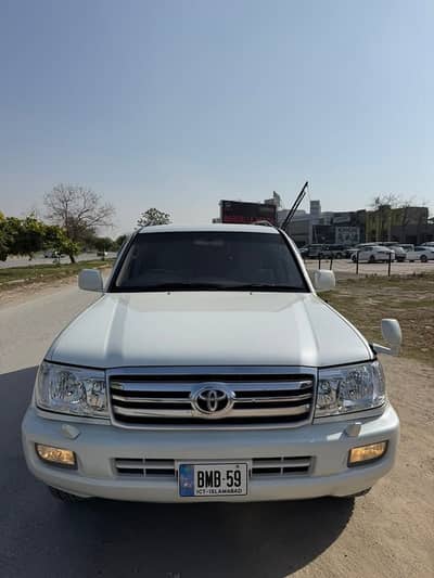 Toyota Land Cruiser Grand 2003 4.7 petrol
