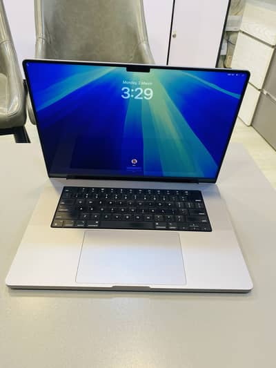 14” MacBook M1 Pro 2021 16GB/1TB Just Like New