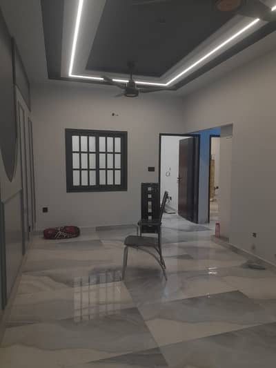 Fully Renovated 2 bed dd Flat ON sell