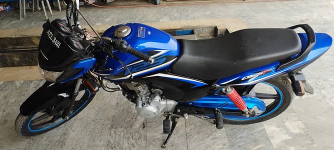 Honda CB 125 For Sale in Lahore