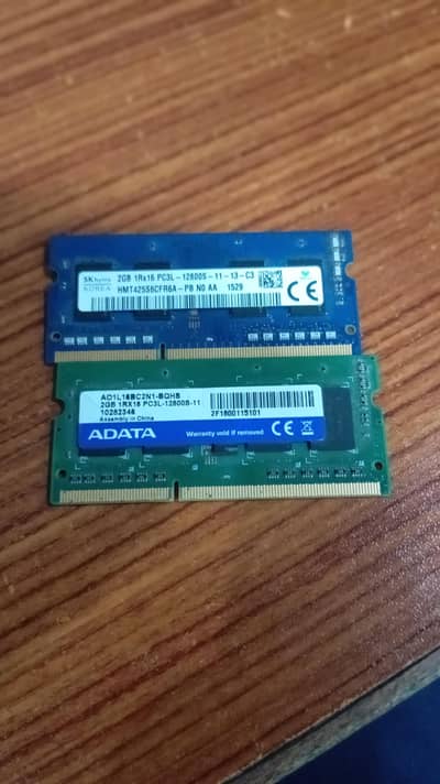 2 DDR3 Rams 2gb