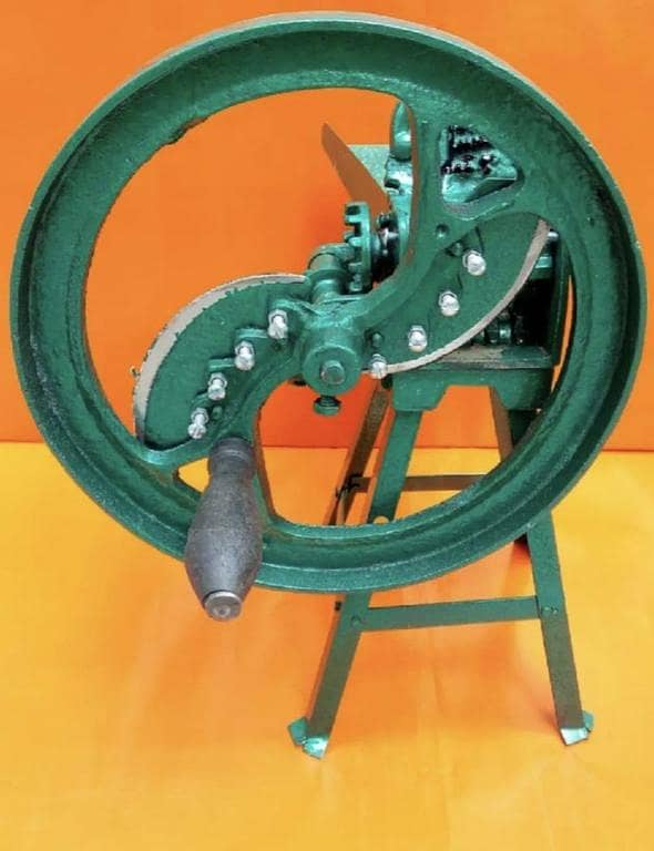 Saag & palak and Mathe and vegitable Cutter toka Machine in 2 sizes