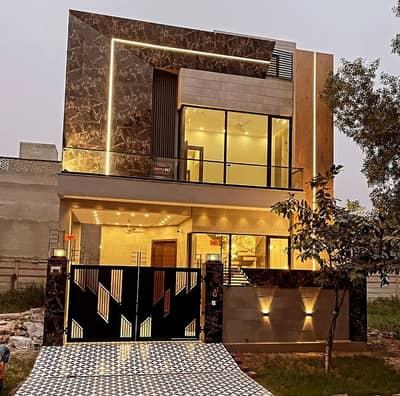 5 Marla Lavish Bungalow For Rent In DHA Phase 9 Town Lahore