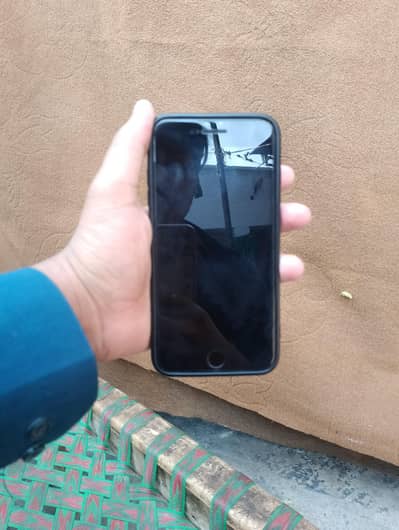 Apple iPhone 7 Plus 32GB Matte Black – Good Condition – Urgent Sale