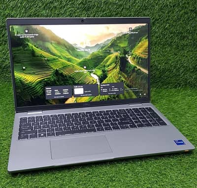 Dell Precision 3561-H PROCESSOR | 11th Gen/core i5 |16GB RAM/256GB SSD