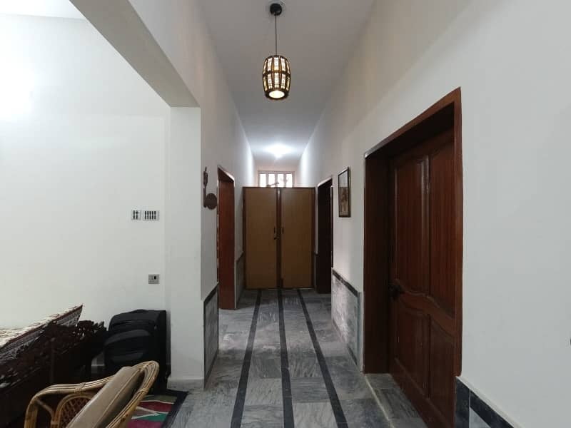 Upper Portion Available For Rent 7