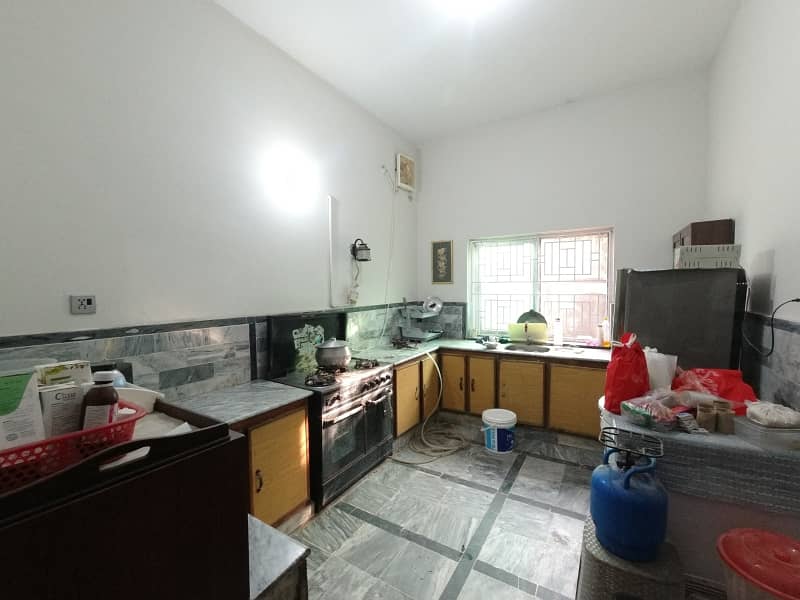 Upper Portion Available For Rent 11