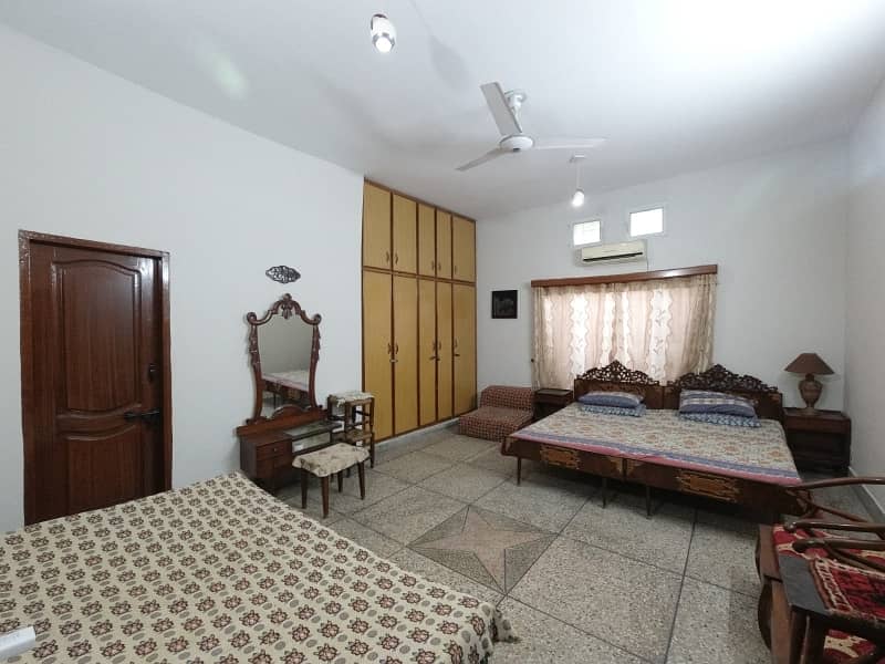 Upper Portion Available For Rent 13