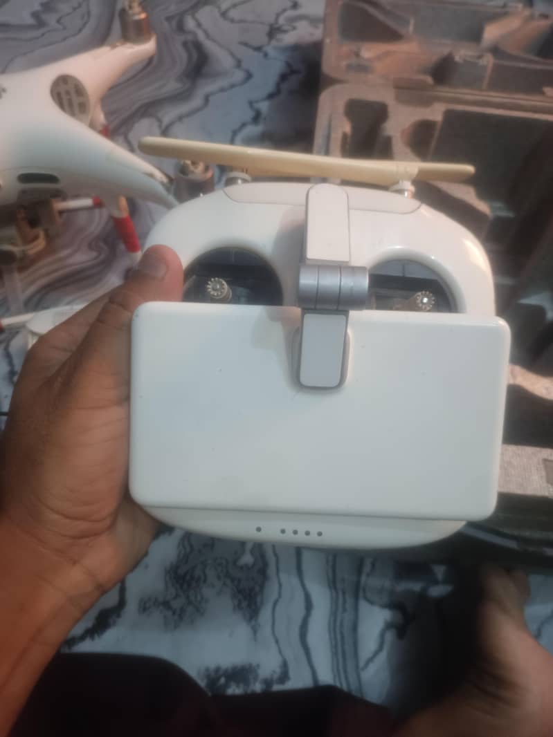 dji phantom 4 pro plus drone 12