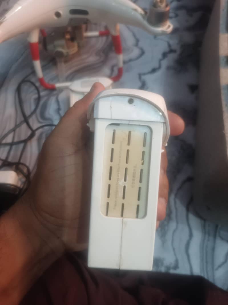 dji phantom 4 pro plus drone 13