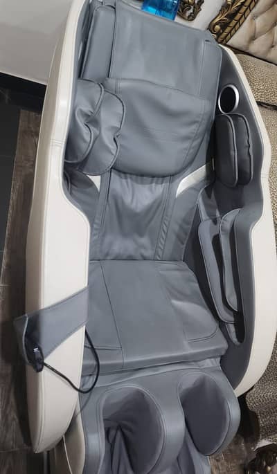 Massgaer | Massage Chair | Full Body Massage Chair | JC Buckman