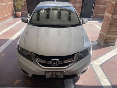 Honda city 1.5 full option total orginal condition Apna name in DHA