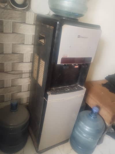 water dispensar home use