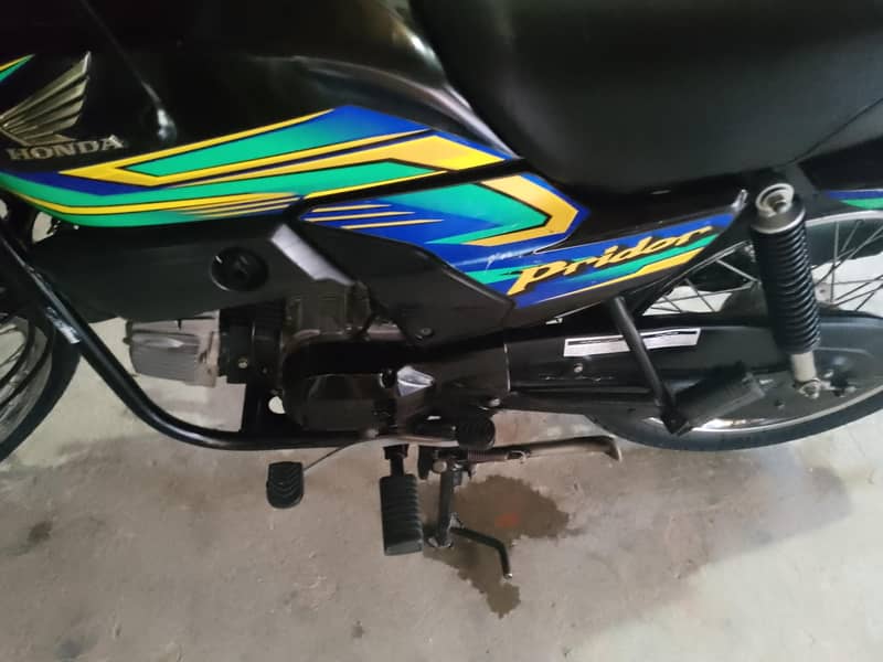 Honda Prider 6