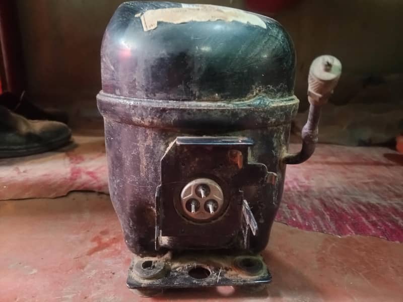 Waves Fridge Compressor – Big, Good Condition” 2