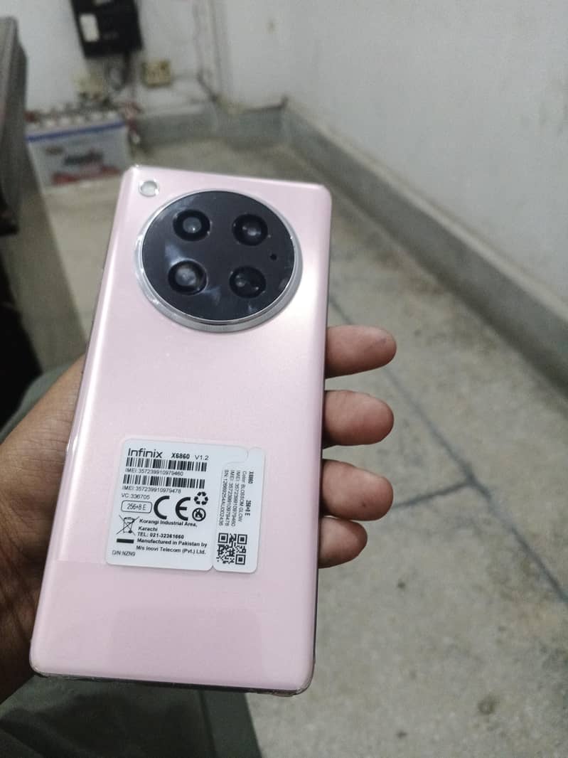 Infinix zero 40 10/10 1