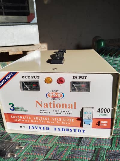 National Satablizer 4000 W