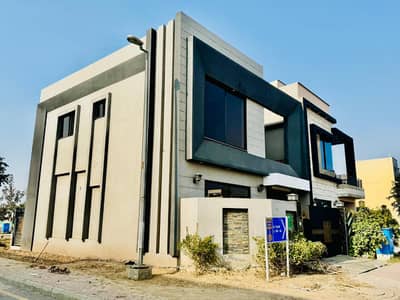 I SELL 5.40MARLA CORNER HOUSE IN BAHRIA ORCHARD PHASE1 LAHORE