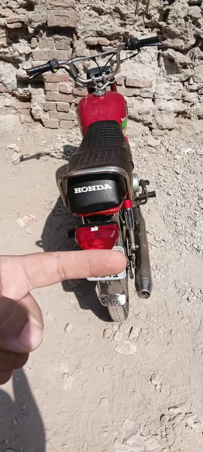 1991 honda  70 only book bayo matric on the spot orejnall pic