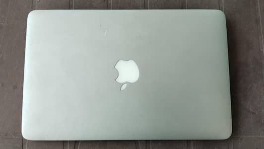 Apple Macbook Air Early 2014