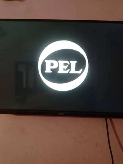 Pel led tv 32" border less very good looking