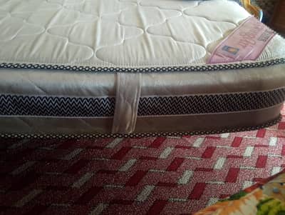 spring matrs new condition