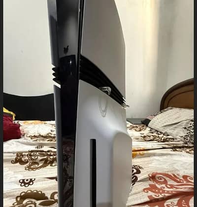 PS5 Pro 2TB Disc Edition - Like New | With 6 Discs