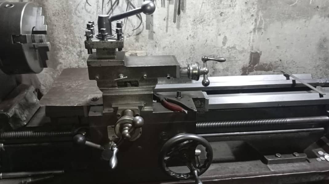 lathe machine 3