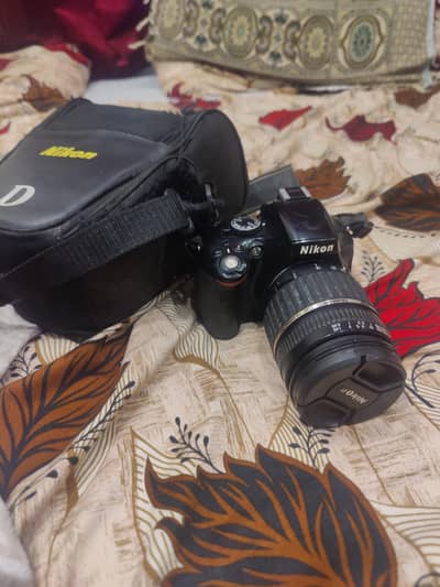 Nikon DSlR d5100 Lens 18-200mm