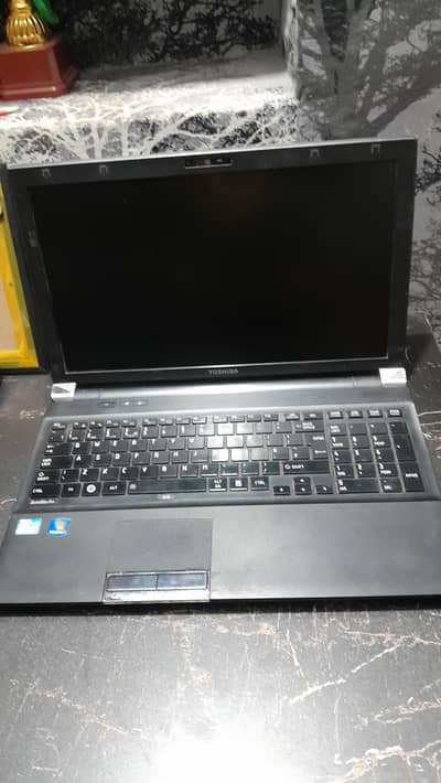 toshiba laptop core i3 contact num 03014203888