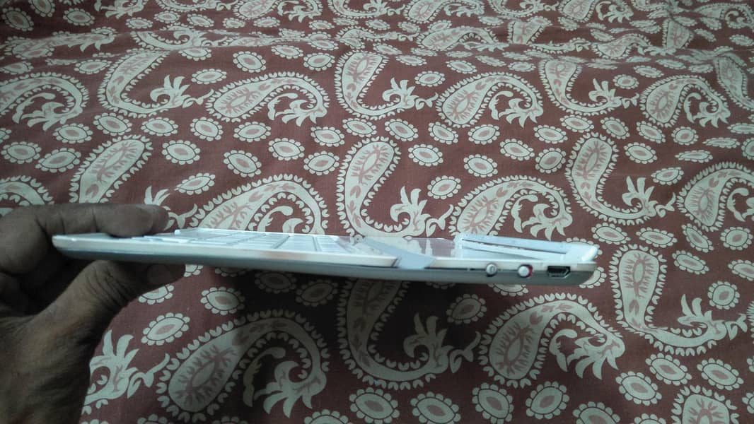 Logitech Wireless Keyboard 3