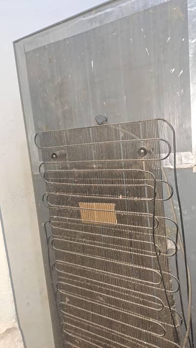 DAWLANCE REFRIGERATOR FOR SALE