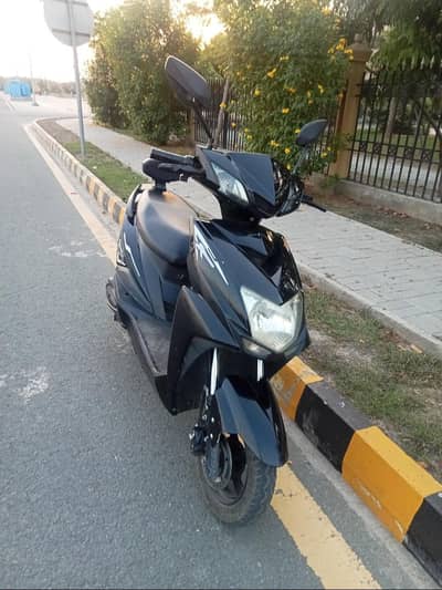jolta electric scooty