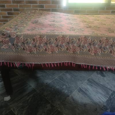 single wood bed new condition for sale