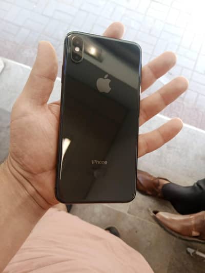 iphone xs max. pta approve
