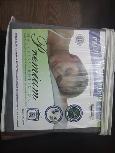 Waterproof Mattress Protector