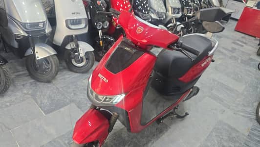 Metro T9 Electric Scooty | 297 KM Driven EV Scooty Call 0321 - 4624250