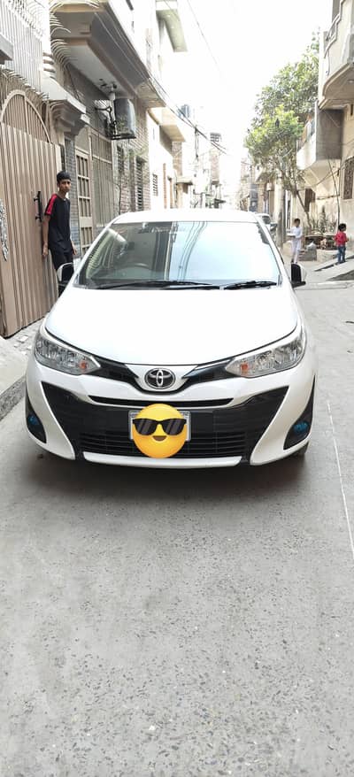 Toyota Yaris 1.5 Ativ X CVT Full option