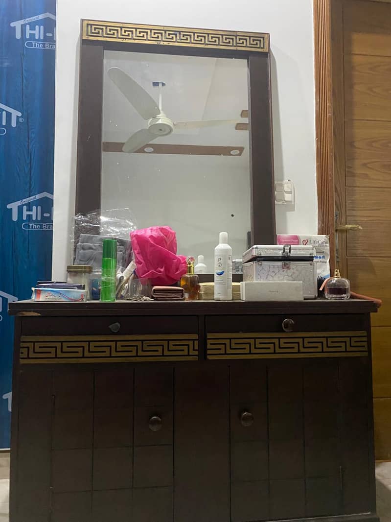 Solid Wood Bedroom Set - Complete 1