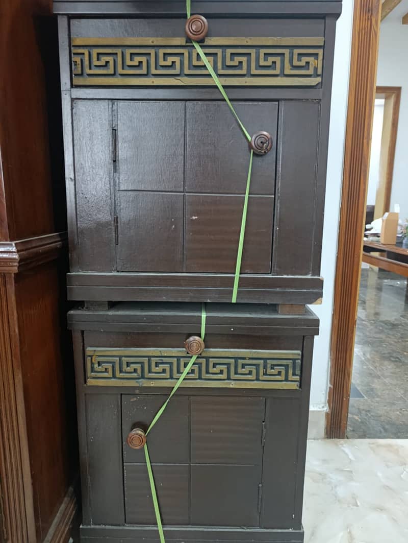 Solid Wood Bedroom Set - Complete 5