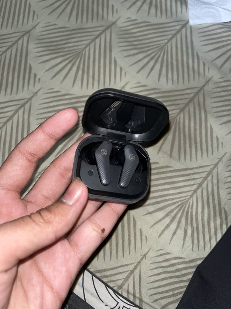 Zero Gravity Earbuds 2