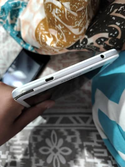 galaxy tab A6 for sale  jisko bhe chaiyee is no pr 03140666764