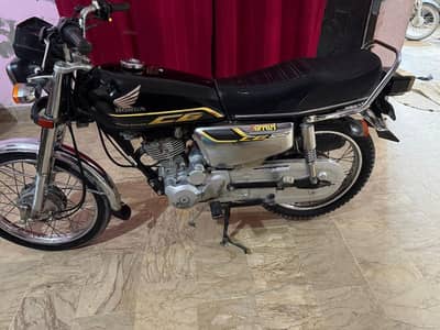 Honda CG 125 2021 16 December end month model Hyderabad no first owner