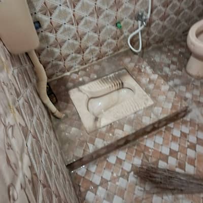 Saprit house available for rent in qub line near qasim market range road Rwp