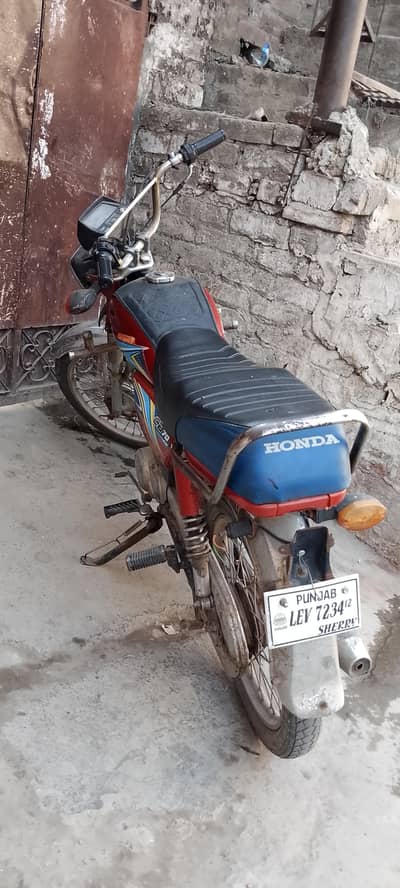 pak hereo 2012 model hai