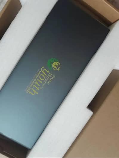 MECHREVO R14 PM LAPTOP