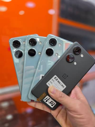 OnePlus Ace 2V 16GB/256GB Non-PTA 10/10 Factory Unlocked