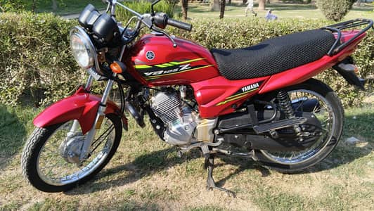 Yamaha bike just like brand new.