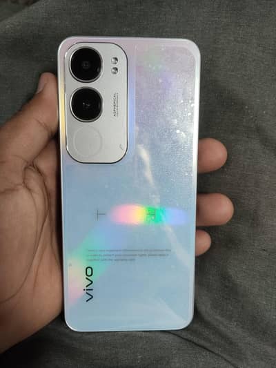 vivo y19s . 12g. 512gb all ok 10.10 kandishon box charger available