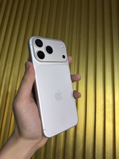 Iphone 17 pro max 256gb silver color